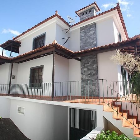 Train House Hotell Funchal  Exteriör bild